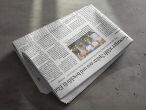 Symbolbild für Zeitung mit Zeitungsartikel